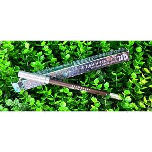 Urban Decay 24/7 Glide On Eye Pencil - DEMOLITION BROWN - Full Size .04 oz NIB!